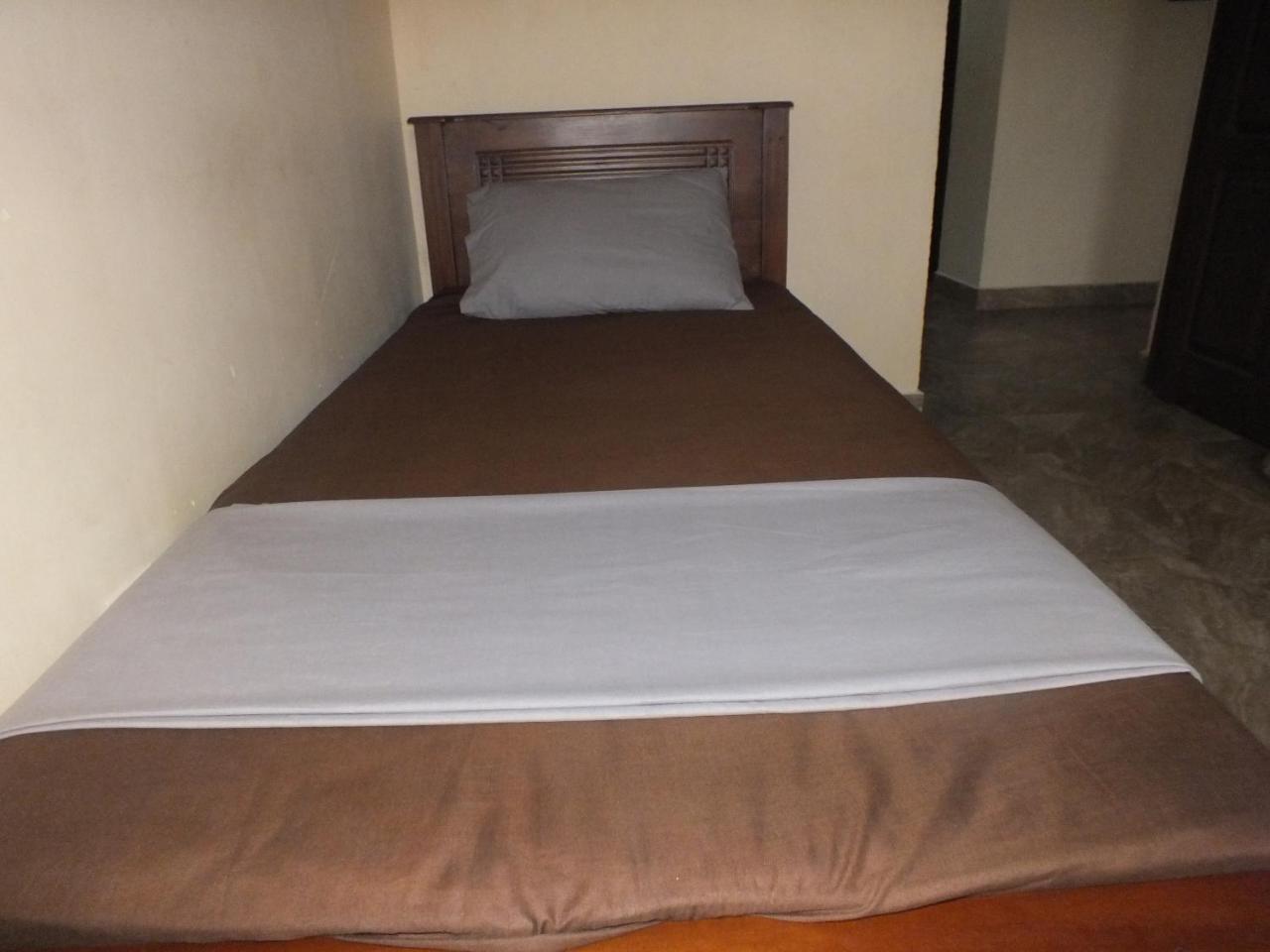 Hillsview Rest & Guest House Матале Екстериор снимка