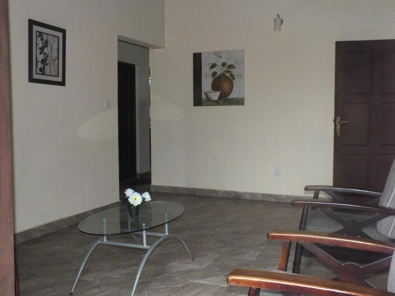Hillsview Rest & Guest House Матале Екстериор снимка